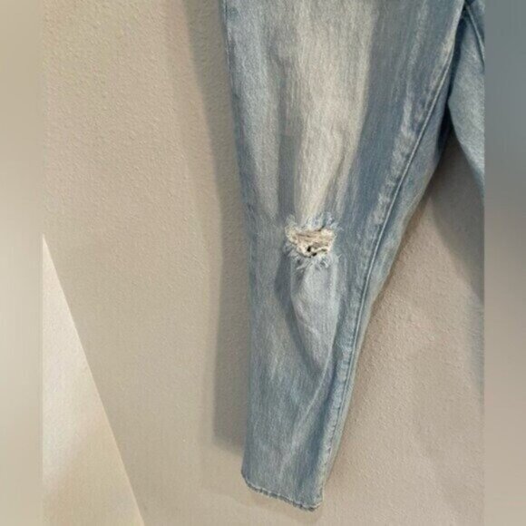 Madewell High Rise Distressed Boyfriend Boho Crop Light Minimalist Beachy Jeans - Picture 3 of 9